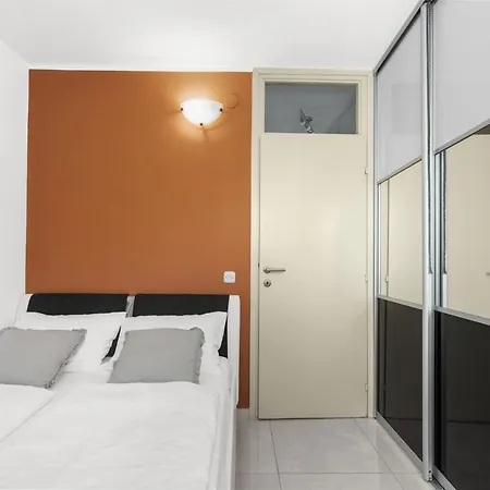 Grivicic C Apartamento *