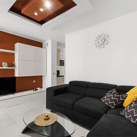 Apartment Grivicic C *