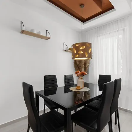 Grivicic C Apartment